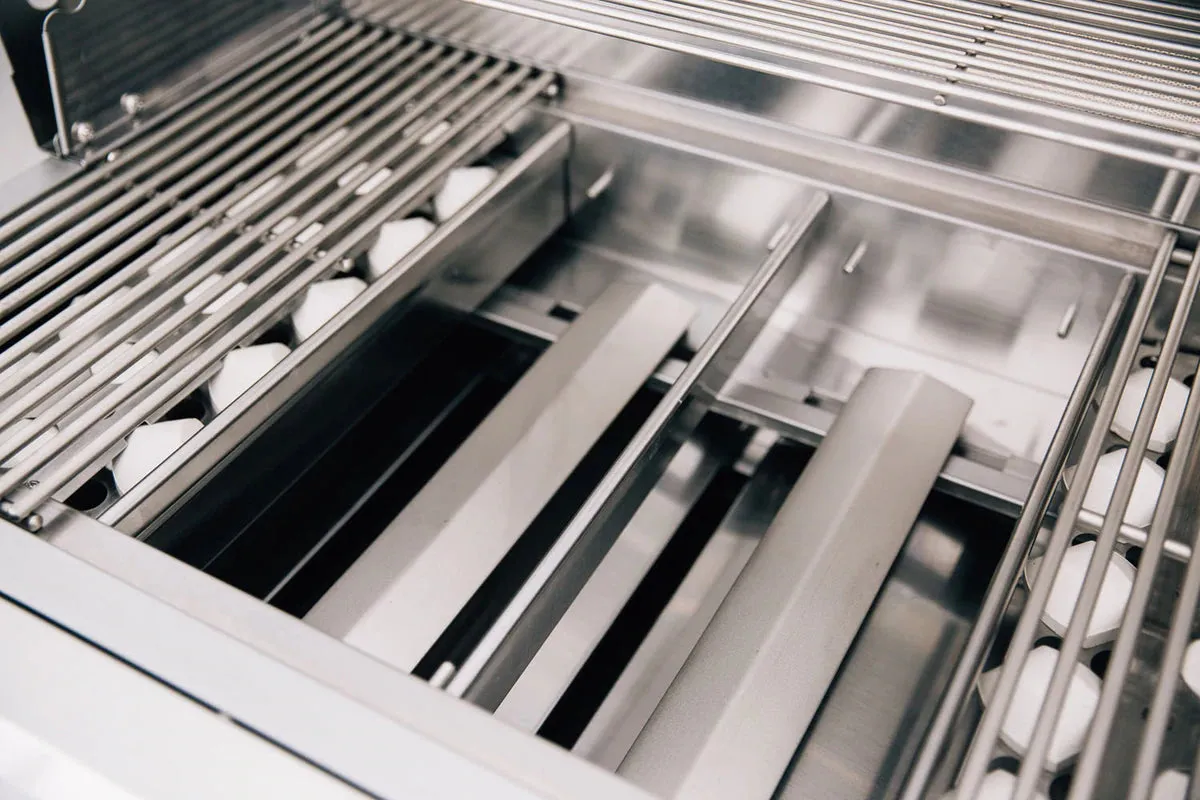 Summerset Sizzler Pro 32" Built-In Grill